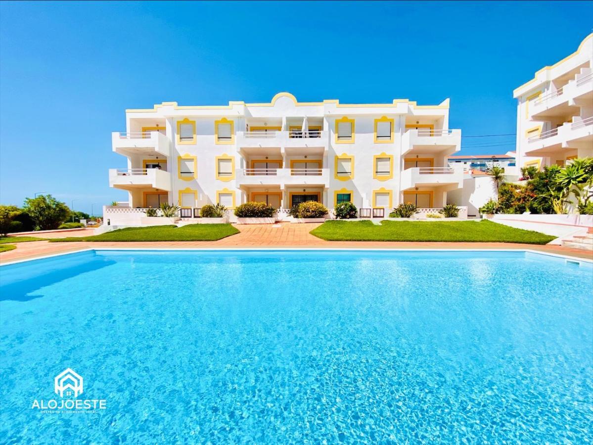 Água à Vista - Apto com 2 quartos e Piscina Ericeira Extérieur photo